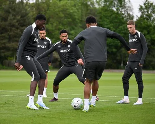 Premier League Title Hunt Heats Up as Manchester City Face Brentford