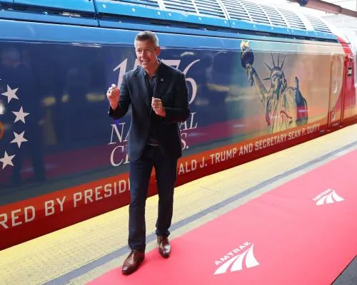 US Transportation Secretary Sean Duffy Under Fire for Reality TV Show Amid Transportation Crisis