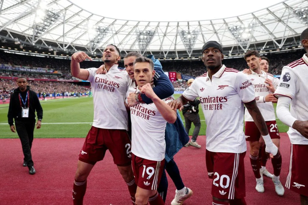 Arsenal Edges Closer to Premier League Title as Leaders Stay Focused