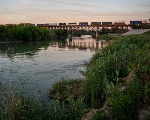 Six People Found Dead in Train Car Near Texas-Mexico Border