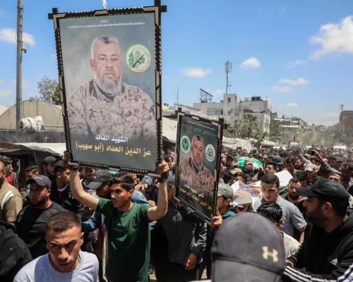 Israeli Airstrikes Kill Six in Lebanon Hours After Ceasefire Extension