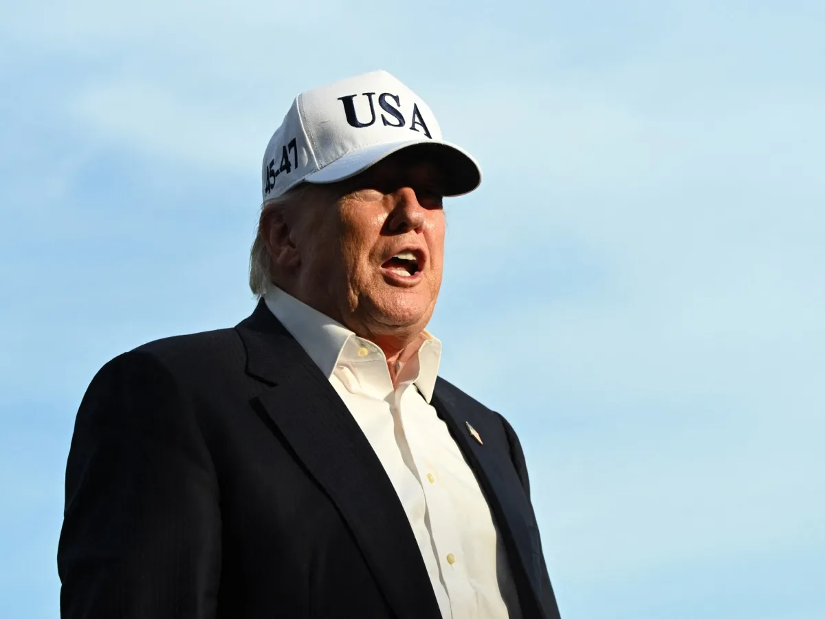 Trump Threatens Iran with Destruction Amid Stalled Talks