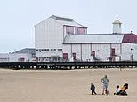Two Teenage Girls Raped on British Beach, Man Arrested