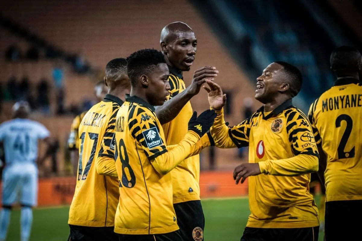 Kaizer Chiefs Sign First Free Agent Thabo Moloisane for Boost Ahead of New Season