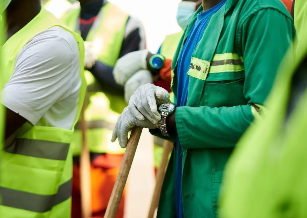 The Zimbabwean Workforce Keeping South Africa's Engine Running