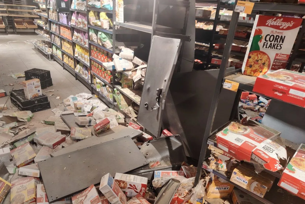 US Embassy Warns Citizens to Avoid Menlyn Park Shopping Centre in Pretoria After Explosion