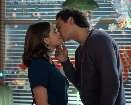 Why Everyone Is Losing Their Minds Over 'Off Campus' on Prime Video