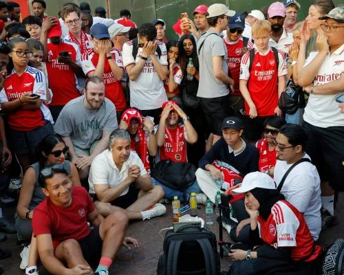 Arsenal's Champions League nightmare gives way to title party