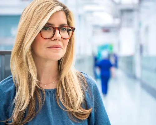 UK Women's Endometriosis Suffering Ignored for Years, Says TV Presenter