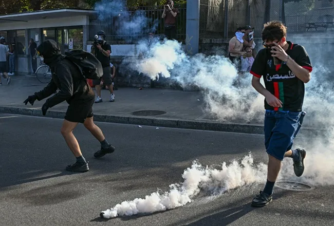 Geneva Erupts: 15,000 Protest G7 Summit as Tear Gas Fills Streets