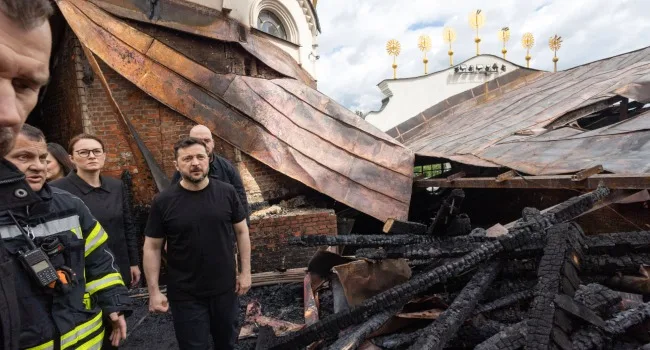 Russia Strikes Kyiv Cathedral: 11 Dead in Overnight Barrage