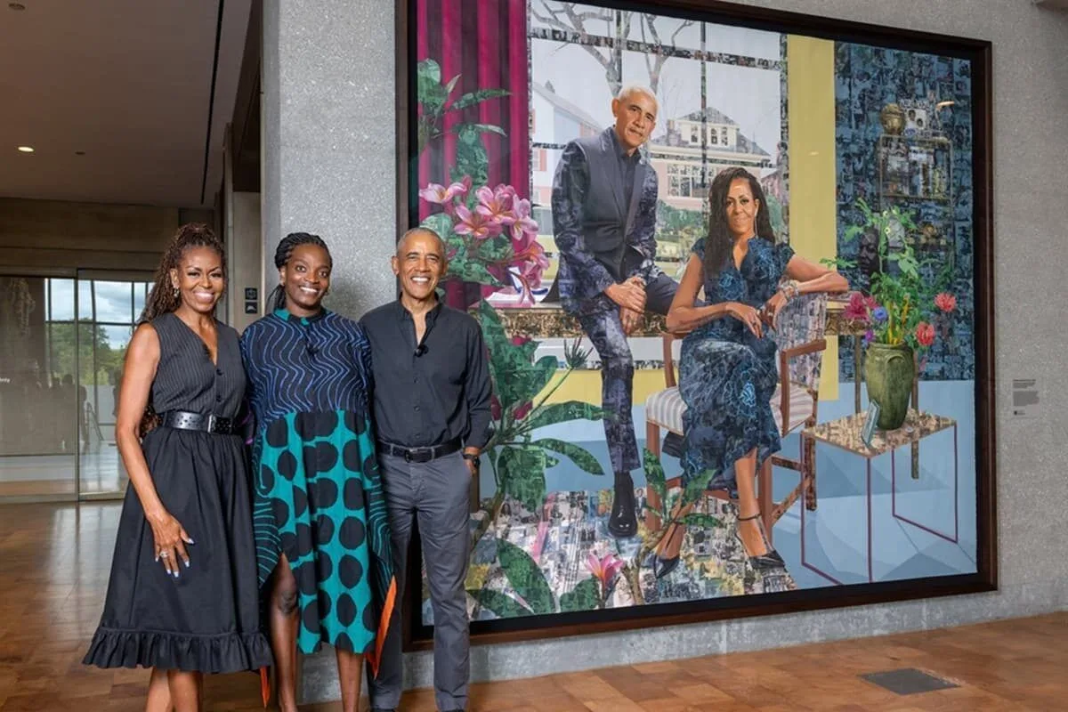 Obamas unveil new portrait by Nigerian artist Njideka Akunyili Crosby at presidential center