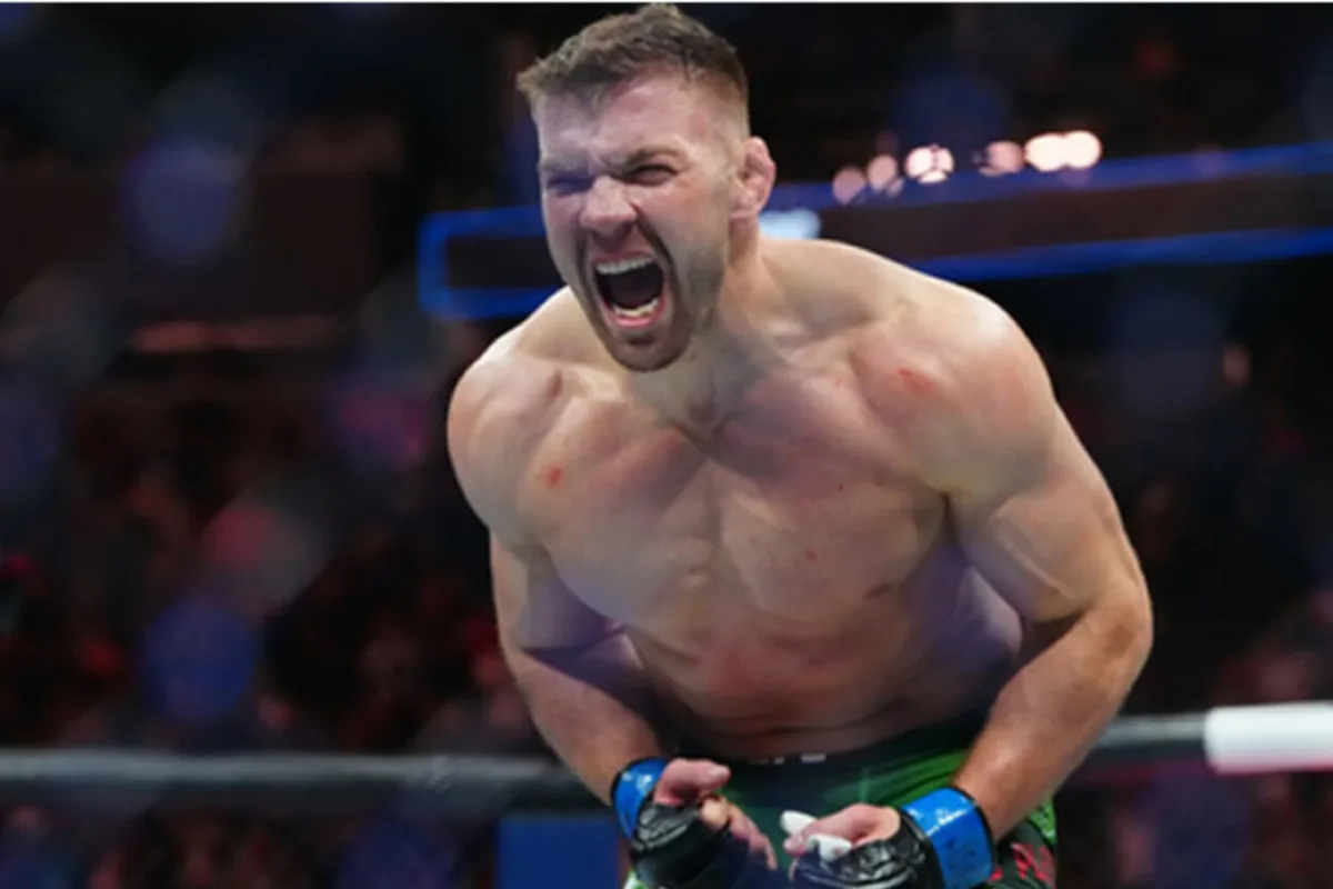 Dricus du Plessis Returns to UFC for Crucial Bout Against Kamaru Usman