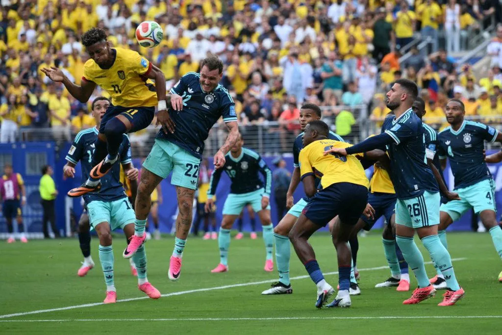 Ecuador Stuns Germany, Qualifies for World Cup Knockout Stage