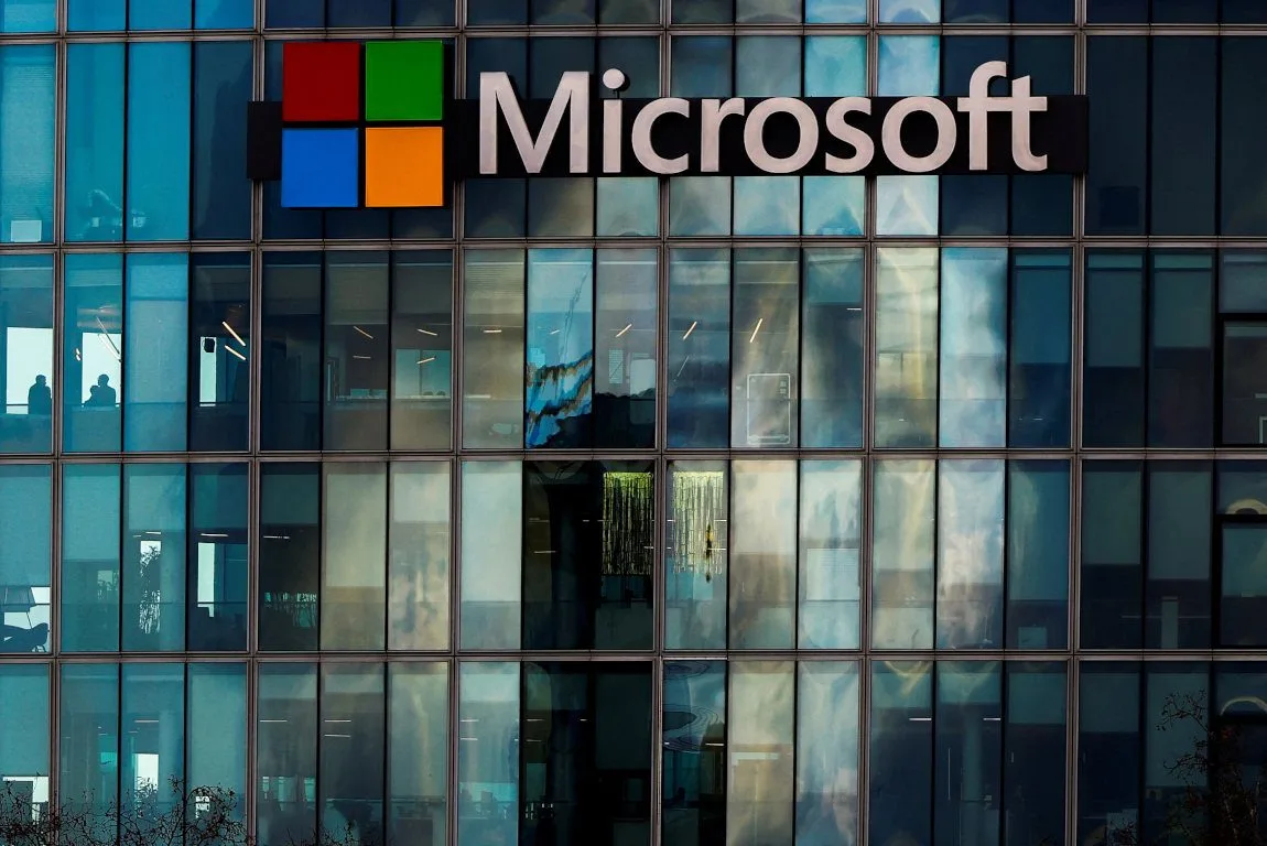 Microsoft Prolongs Windows 10 Security Updates Till 2027