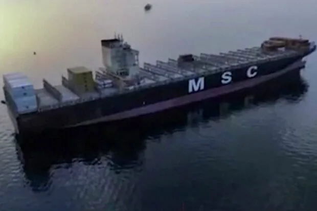Iran FM Warns of Increased Tensions Over Hormuz Routes