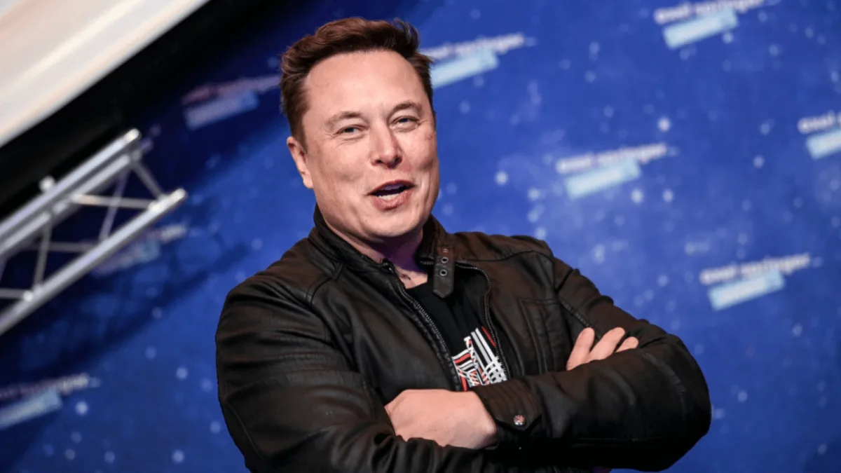 Musk Regains Trillionaire Status with $62.3 Billion Surge