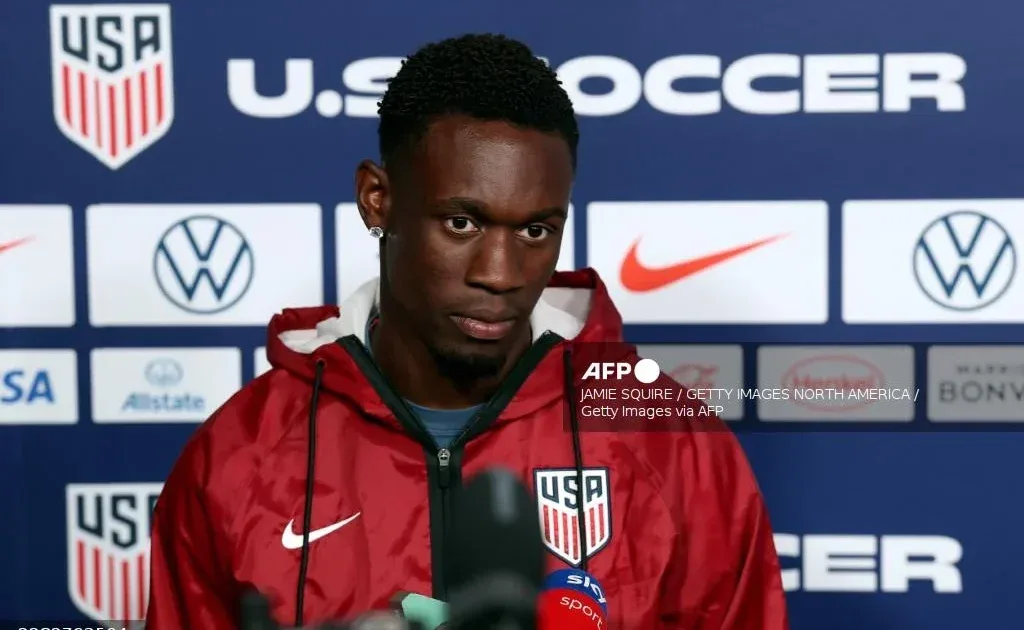 USA Frustrated in World Cup: Rubio Calls for Reversal of Folarin Balogun's Red Card