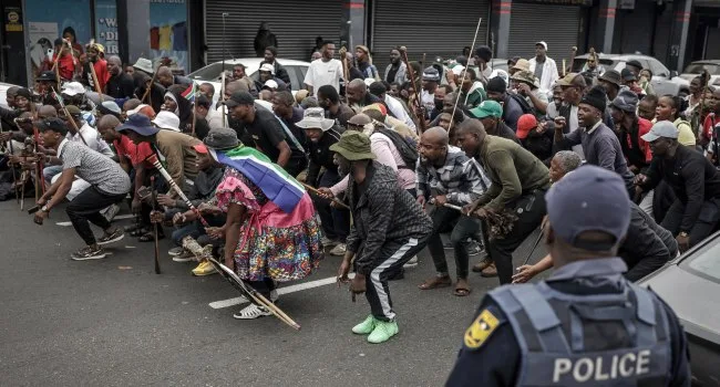 FG Slams Killing Of Two Nigerians In South Africa, Threatens Action